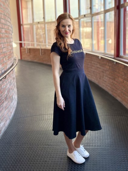 Půlkolová sukně - černá | biobavlna