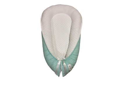 Hnízdečko - bílá minky, bílá srdíčka na mentolové