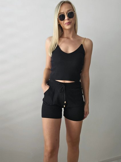 Čierny úpletový set so zlatými ramienkami