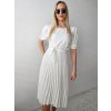 Biele elegantné dlhé šaty o skladanou sukňou