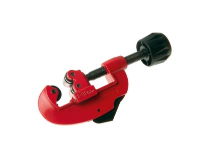 %C5%99eza%C4%8D%20trubek%20CU%20a%20plast