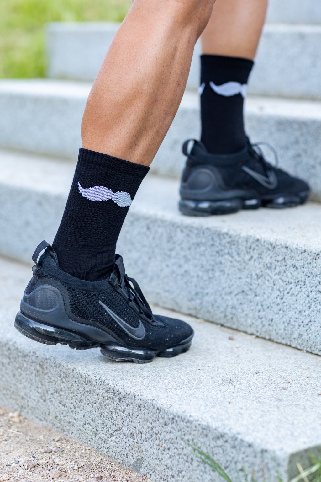 Kníraté sportovní ponožky Movember černé 42-46