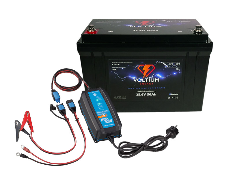 Levně Voltium Energy Set lithiové baterie Voltium VE-SPBT-2450 (50Ah) + nabíječka Victron Blue Smart (5A), 24V