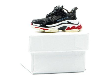 Balenciaga1