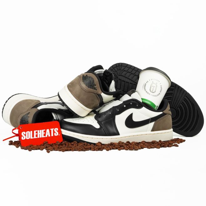 Milovníky ☕️ kávy tu zaručeně máme, tak co poslat rovnou na nohu 👟 nízké 1ky “Mocha”, které jsou zaručeně jedny z...