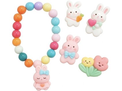 Detský set BunnyJoy – farebný náramok a náušnice so zajačikmi a kvetinkami z hravého plastu.