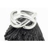 damsky prsten cierny kamen Infinity Twist