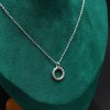 damsky nahrdelnik zeleny stojan mesacny kruh