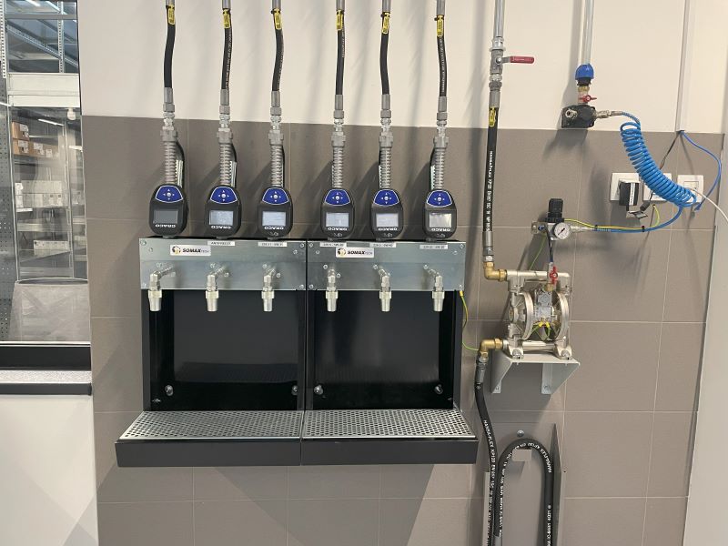 Fa Rene Mercedes-Benz OH