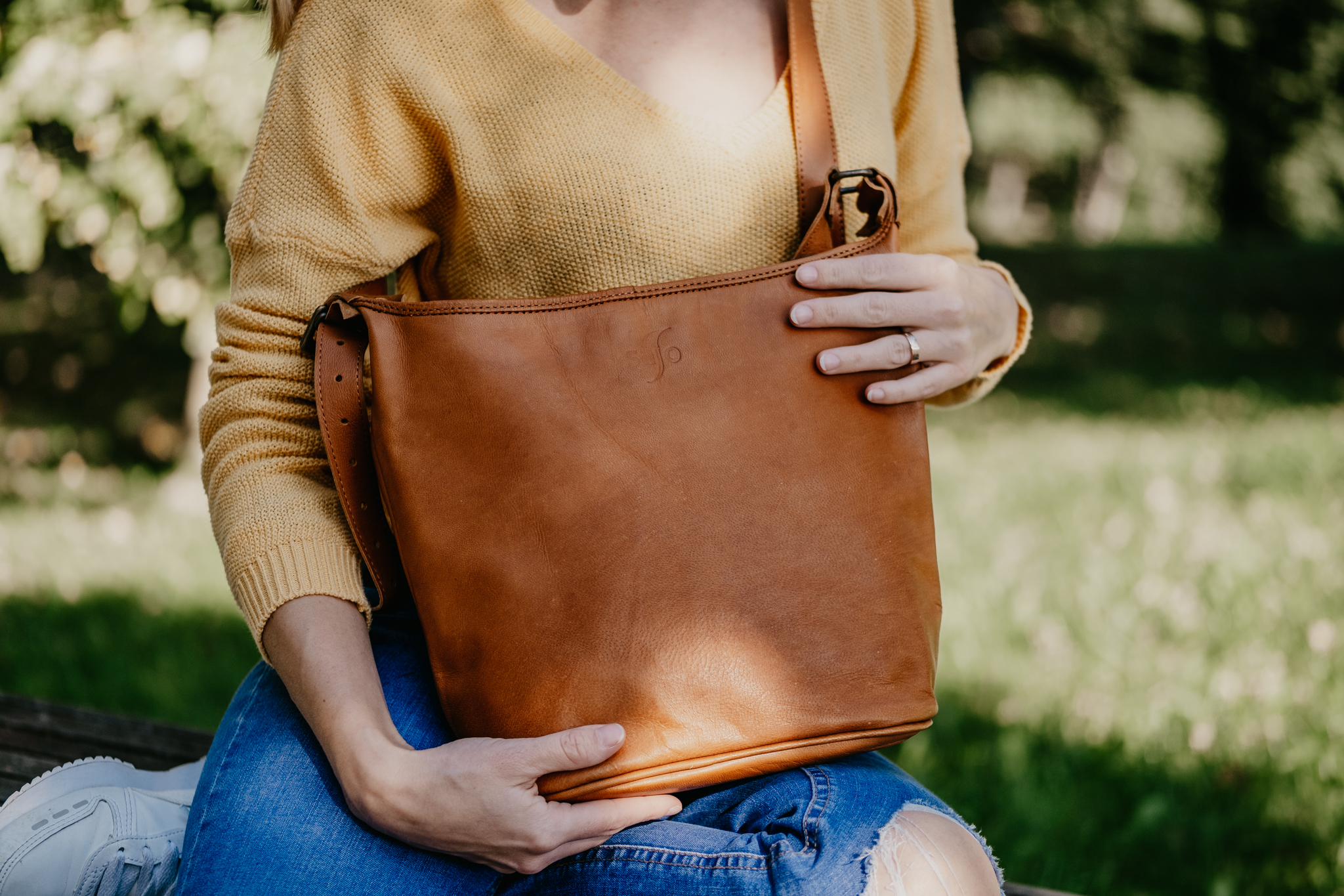 SAJO RANJÁNA crossbody kabelka