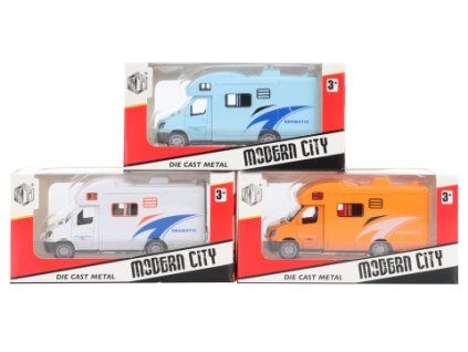 Auto karavan kov