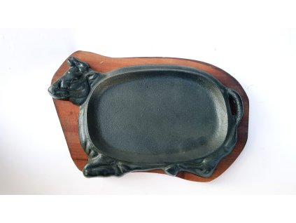 Horká litinová plotýnka s dřevěnou podložkou 22 cm