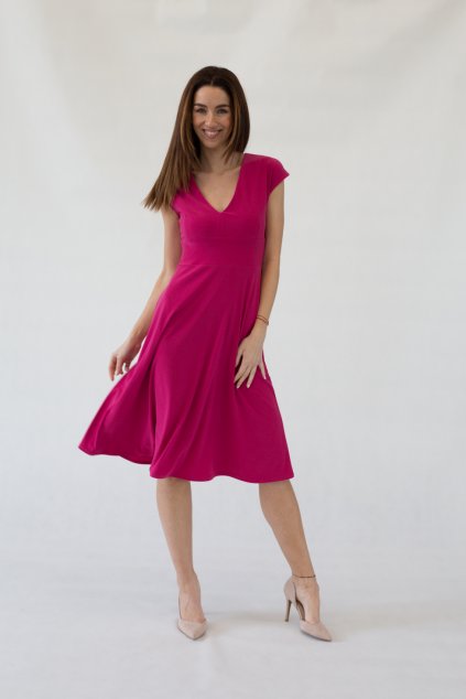 jednobarevné dámské šaty