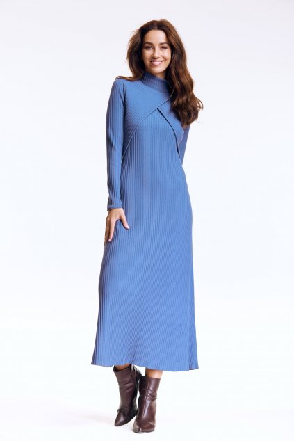 svetrové šaty midi