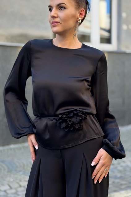 elegantní halenka na pohřeb