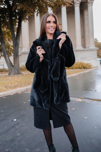 kožešinový kabát