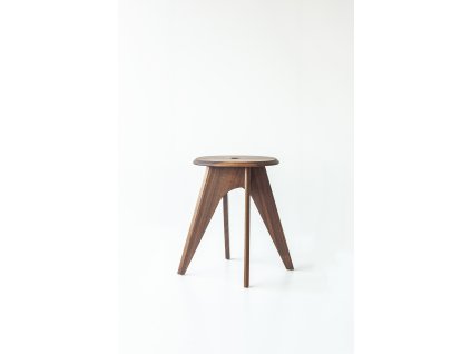 Štokrle Stool — americký ořech