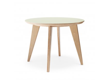 TABLE No 4 PISATACHIO