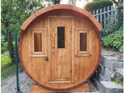 Venkovní sudová sauna s předsíní LUX 4x2,35m, 2 místnosti, smrk
