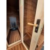 Venkovní sauna Nelio Standard 2,6x2,2 m, 42 mm, 1 místnost, terasa, thermowood