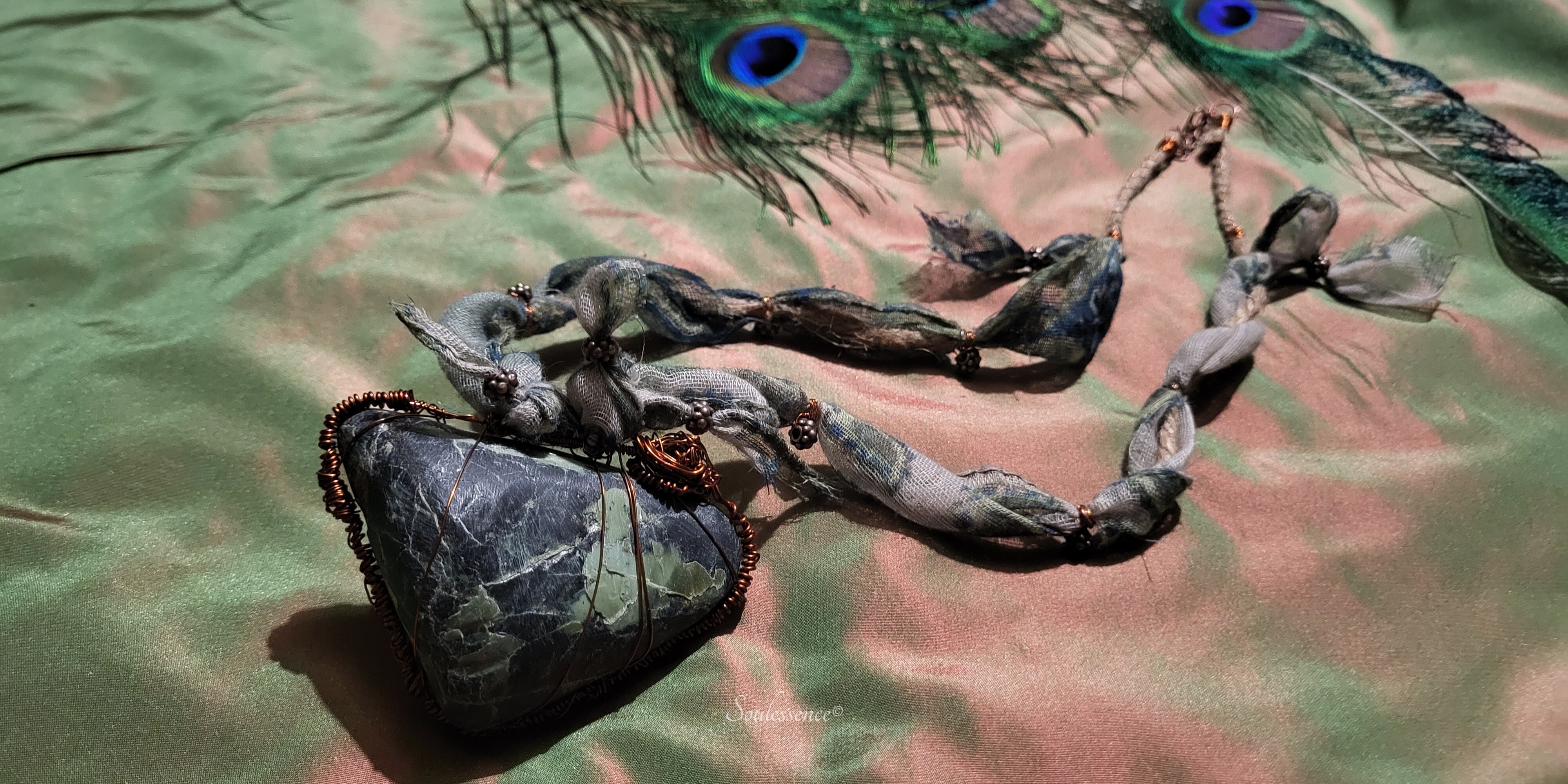 jewerly wrapped boho style soulessence.at