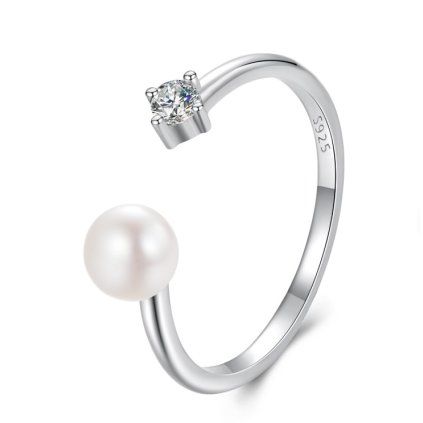 prstynek moissanit perla