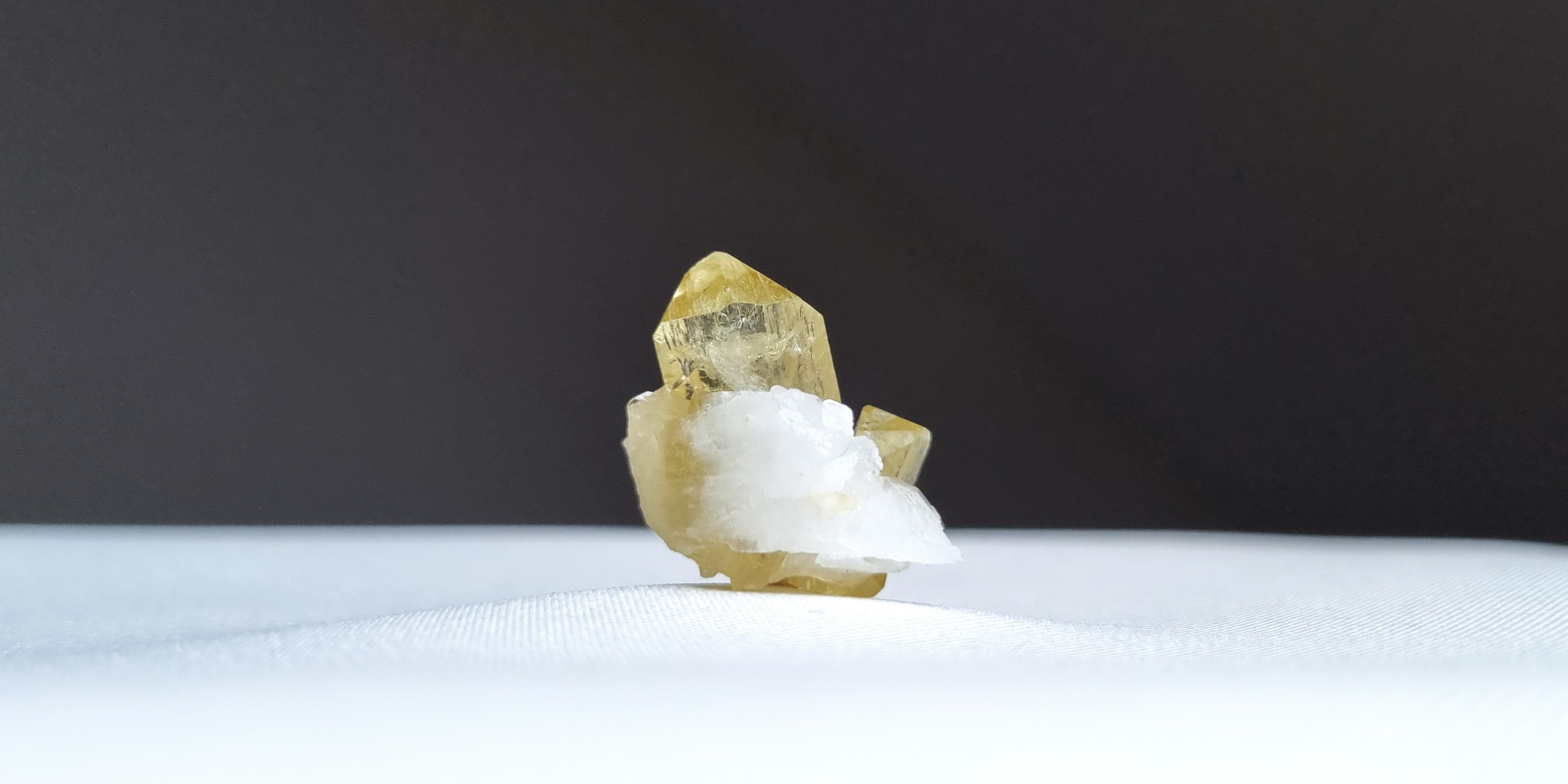 brazilianite_krystal