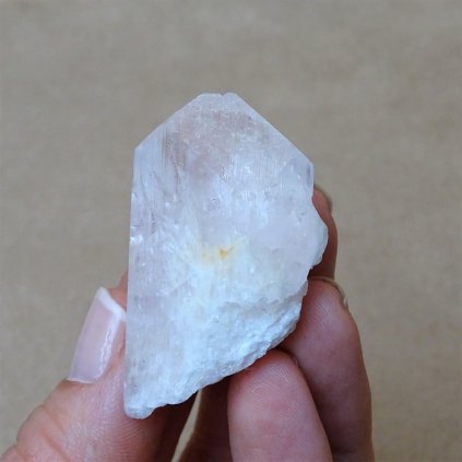 Minerál růžový danburit 22,8 g, Mexiko San Luis Potosí