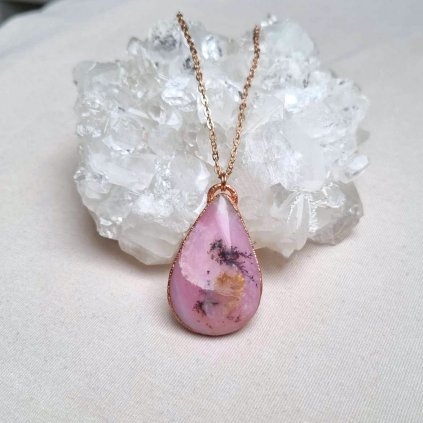 Růžový andský opál, Peru - měděný přívěsek/náhrdelník