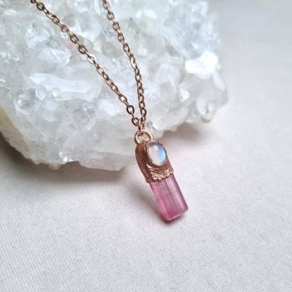 Šperky s krystaly Soul of Aurora Růžový turmalín a měsíční kámen - přívěsek/náhrdelník, electroforming