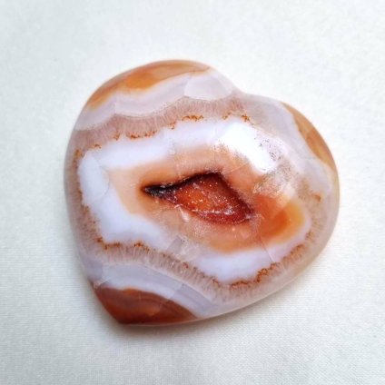 Karneol srdce Madagaskar, 140 g