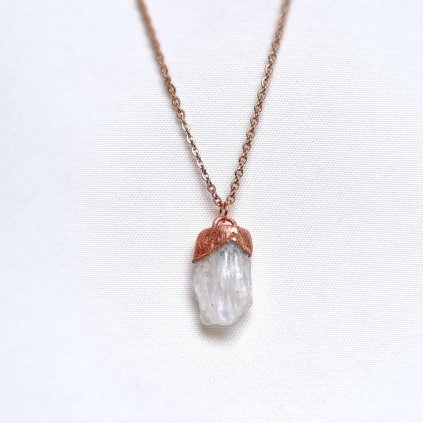 Šperk Petalit – minerál s andělsky čistou energií a výjimečnou vzácností