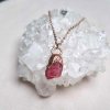 Šperky duše Soul of Aurora Rodonit mini přírodní krystal - přívěsek/náhrdelník
