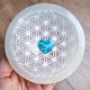 Selenitová miska - minerál selenit z Maroka, Květ života symbol posvátné geometrie