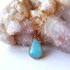 Drahokamy, minerály, amulety - Soul of Aurora, Tyrkysově modrý peruánský opál - šperk/náhrdelník