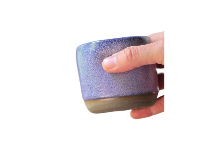 Kameninový kalíšek Yunomi 200 ml v glazuře Nebula s fialovými mikrokrystaly