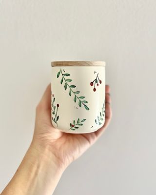 Vánoční krasavec je skladem! 🤩 Moje nejoblíbenější část roku je za dveřmi a já mám fakt radost, že si letos u pohádek...