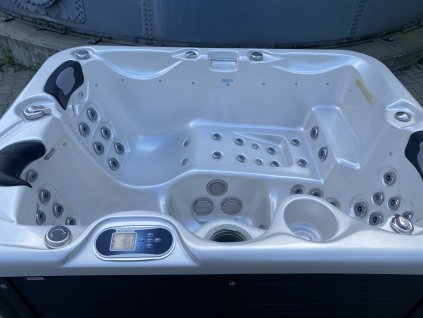 Spa Corall for 3 people pearl/dark grey 201x149x88 cm