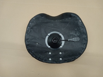 4-bazar-1038-saddle-stool-beautyone-black-300