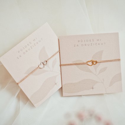 Náramek pro družičku Propojená srdce