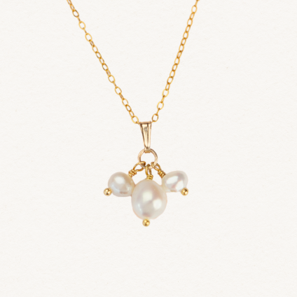 Náhrdelník Lehkost s perlami