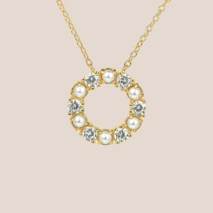 Náhrdelník Karma s perlami