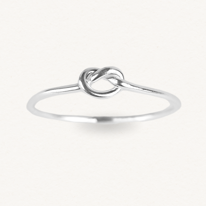 Prstýnek s uzlíkem