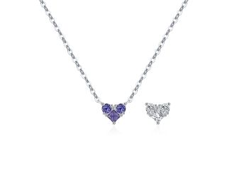 Valentýnská sleva 30 % na oboustranné srdíčko z kolekce Colori d’Amore – nyní za 594 Kč 💜 Fialová strana s ametystově...