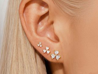 ✨ Zářte jako první jarní slunce. Nové zlacené náušnice Sparkling přinášejí lehkost, eleganci a jemný třpyt, který rozzáří...