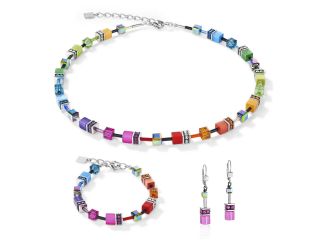 ☀️ Dneska je přesně ten den, kdy člověk dostane chuť na barvy ☀️ Slunce, světlo a všechno je najednou o něco veselejší. A...