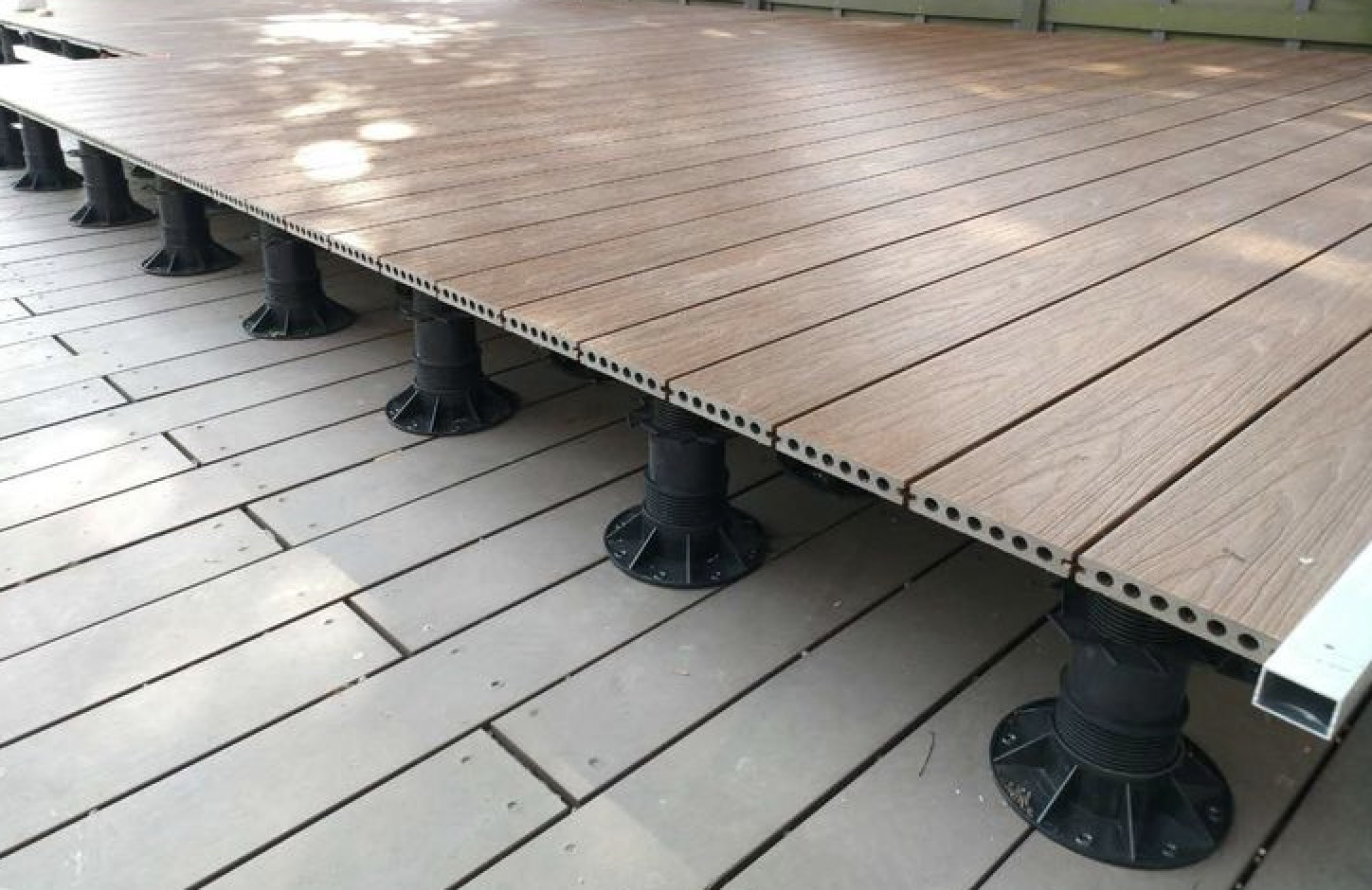 Rektifikační terče pro terasy