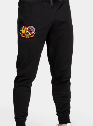 Sparťanské tepláky s nášivkou znaků. Nově až do velikosti 5XL(!). Dostupné ve Stylsportu a na eshopu zde:...