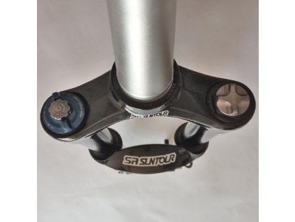 Vidlice odpr. 29" tapered Suntour AURON34 RC2 15QLC2 Ti, 130mm černá