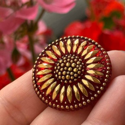 galanterie skleneny knoflik cervena slunecnice speciosa 1